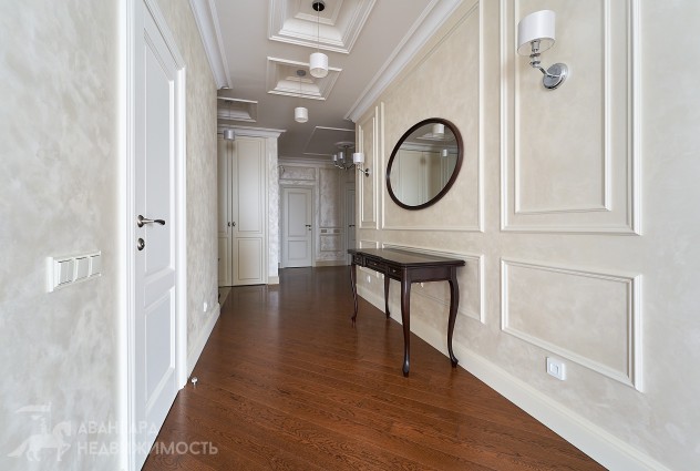 Фото Эксклюзивная квартира в историческом центре «Дом у Троицкого» — 19