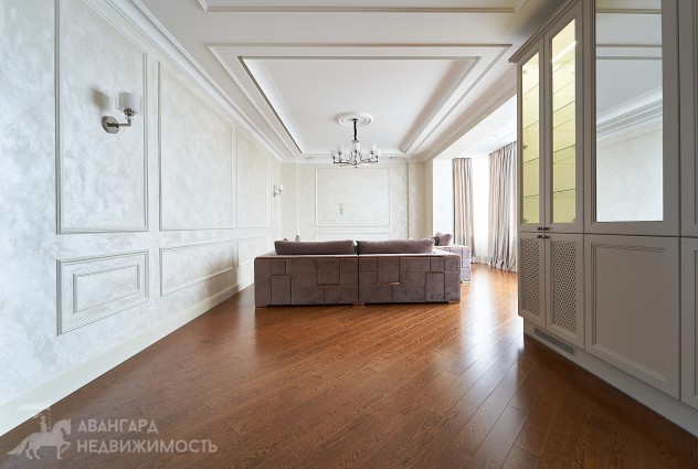 Фото Эксклюзивная квартира в историческом центре «Дом у Троицкого» — 35