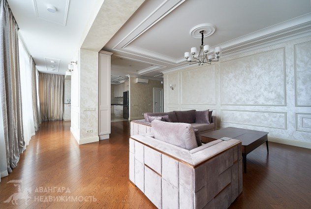 Фото Эксклюзивная квартира в историческом центре «Дом у Троицкого» — 41