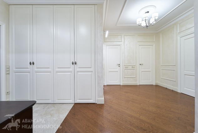 Фото Эксклюзивная квартира в историческом центре «Дом у Троицкого» — 7