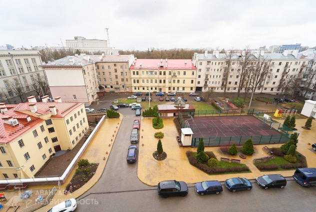 Фото Эксклюзивная квартира в историческом центре «Дом у Троицкого» — 95