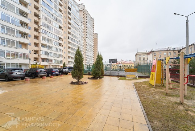 Фото Эксклюзивная квартира в историческом центре «Дом у Троицкого» — 99