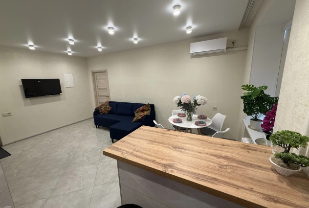 Фото Продается 2-х комн.квартира рядом ст.м. Академия Наук. — 3