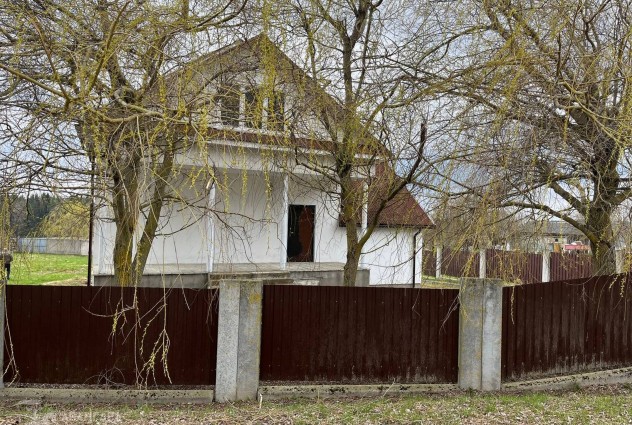 Фото Продается просторный дом в деревне Старинки. — 7