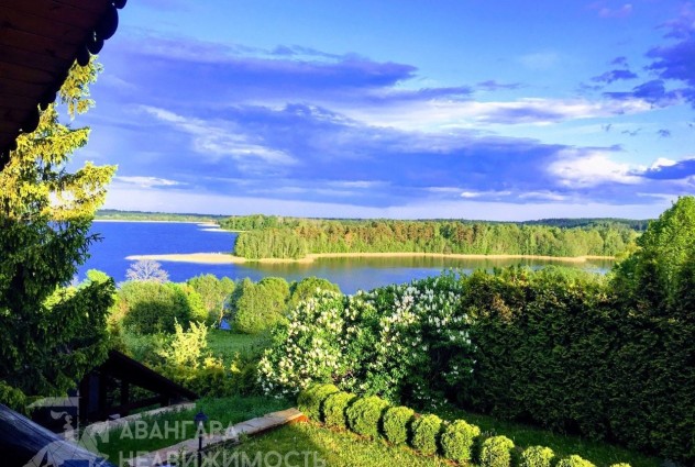 Фото Продажа дома на берегу озера д. Гуры — 1