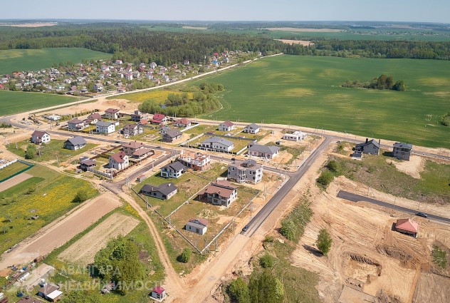 Фото Дом в живописном месте с видом на озеро Селюты — 11