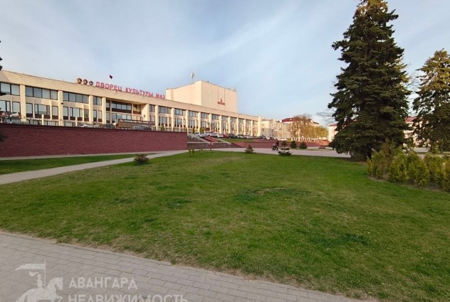 Фото Продается уютная квартира возле станции метро «Автозаводская». — 31