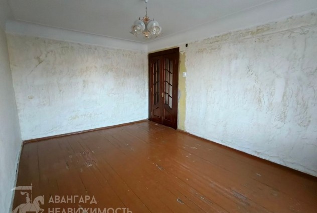 Фото Продается уютная квартира возле станции метро «Автозаводская». — 7