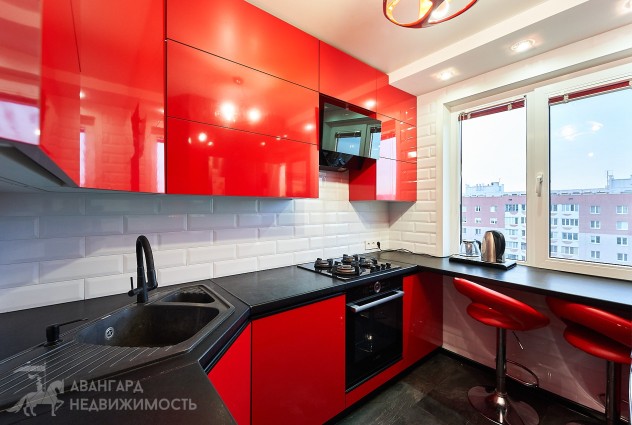 Фото Продается 3-х комнатная квартира возле метро Неморшанский сад — 31