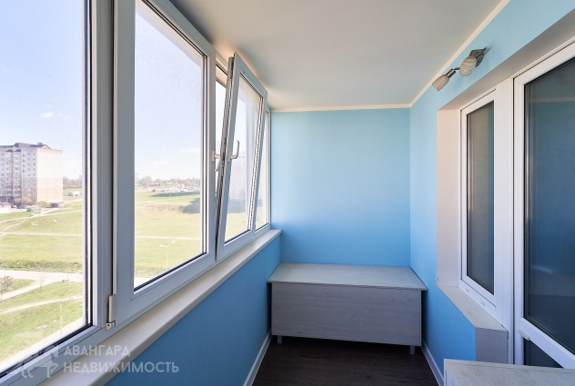 Фото Просторная 2-к квартира в спальном районе. — 27