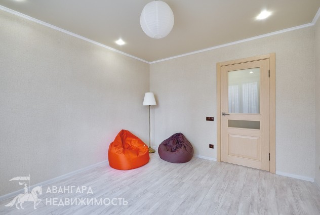 Фото 3-комнатная квартира 2017 года с отличным ремонтом на улице Червякова — 21