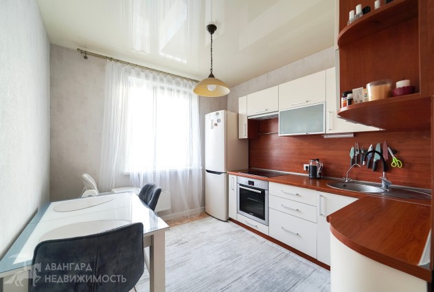 Фото 3-комн. квартира с ремонтом по адресу: ул. Рафиева, 109 — 1