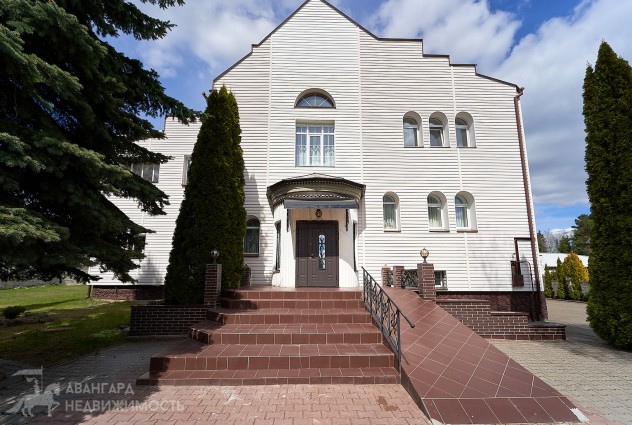 Фото В продаже коттедж с дизайнерским ремонтом в Боровлянах — 1