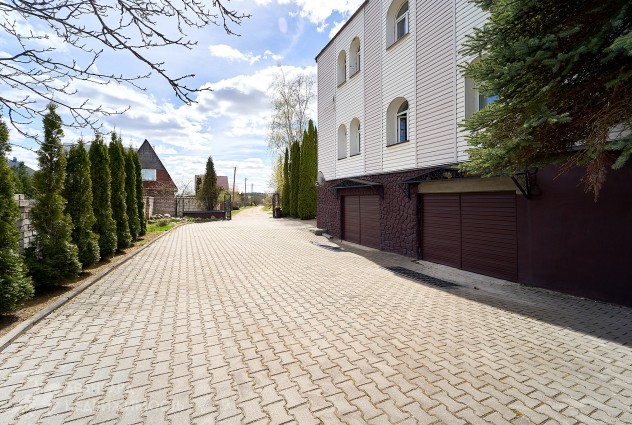 Фото В продаже коттедж с дизайнерским ремонтом в Боровлянах — 15