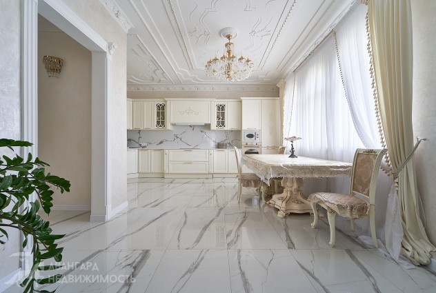 Фото В продаже коттедж с дизайнерским ремонтом в Боровлянах — 33