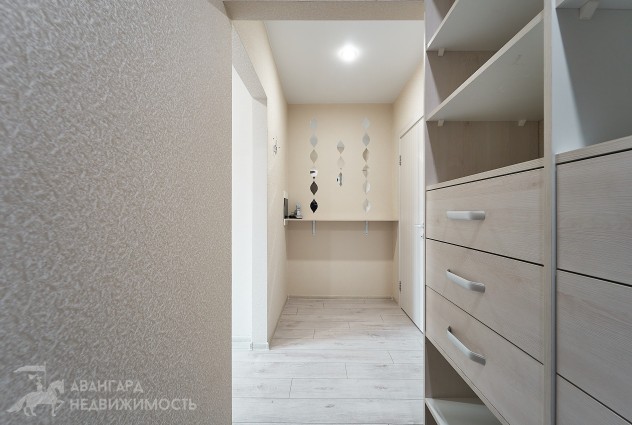 Фото В продаже большая уютная квартира у метро «Грушевская» — 39