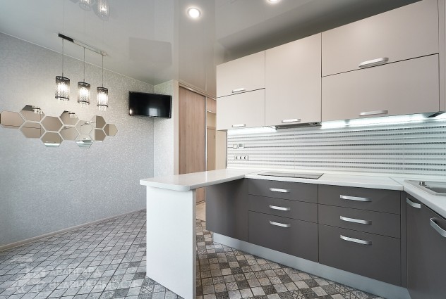 Фото В продаже большая уютная квартира у метро «Грушевская» — 11