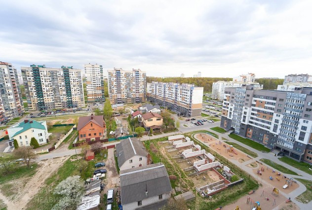 Фото Просторная 2-комнатная квартира с ремонтом — 37