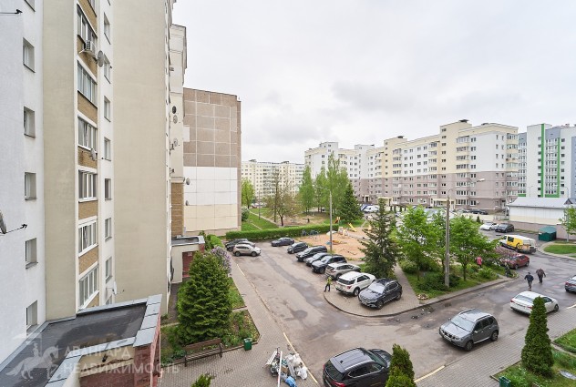 Фото 3-ком. квартира с ремонтом и паркингом — 13