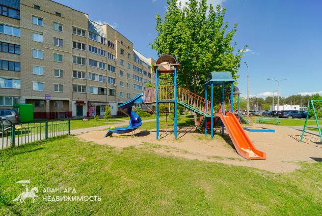 Фото 1-комн. просторная квартира в кирпичном доме — 37