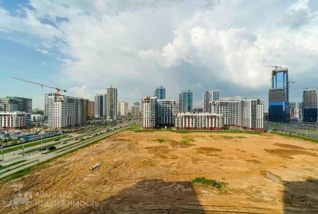 Фото В продаже видовая 3-комн. квартира в доме комфорт-класса, ул. Савицкого 23 — 9