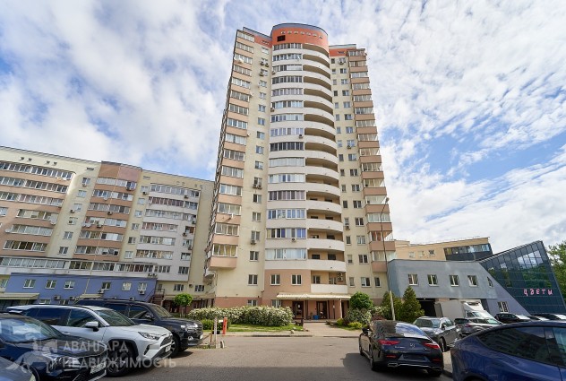 Фото Видовая квартира с ремонтом в мкр «Зеленый Луг»: Олешева 1  — 39