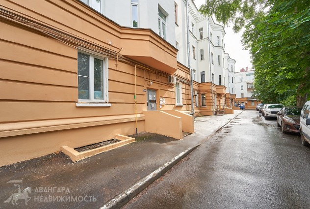 Фото 2к в «Генеральской» сталинке, пр-т Независимости 91 — 35