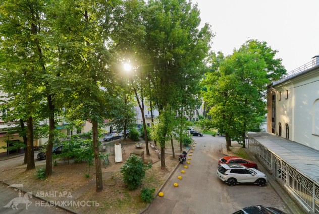 Фото Продается квартира в уникальном доме в самом центре столицы  — 55