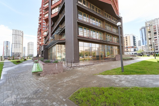 Фото Продажа просторного помещения в доме «Богота» — 7