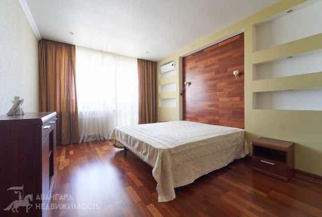 Фото Трехкомнатная комфортабельная квартира в аренду — 21