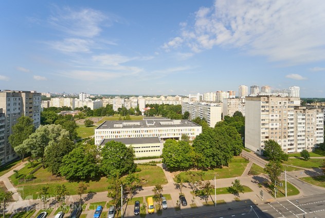 Фото Трехкомнатная комфортабельная квартира в аренду — 57