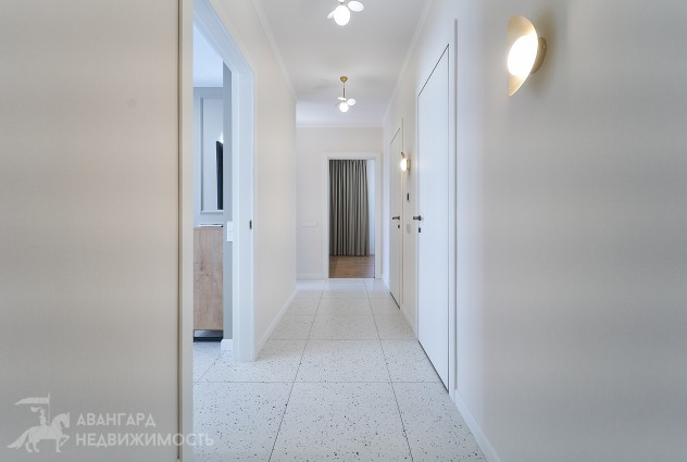 Фото Комфортабельная 2-комнатная квартира м. Грушевка — 11