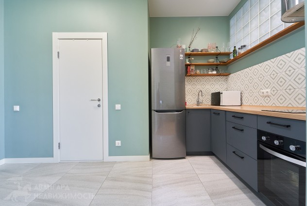 Фото 2-ком. квартира с панорамным видом и потолками 3 метра — 29