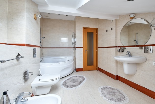 Фото Продаётся двухуровневая квартира в центре Минска — 29
