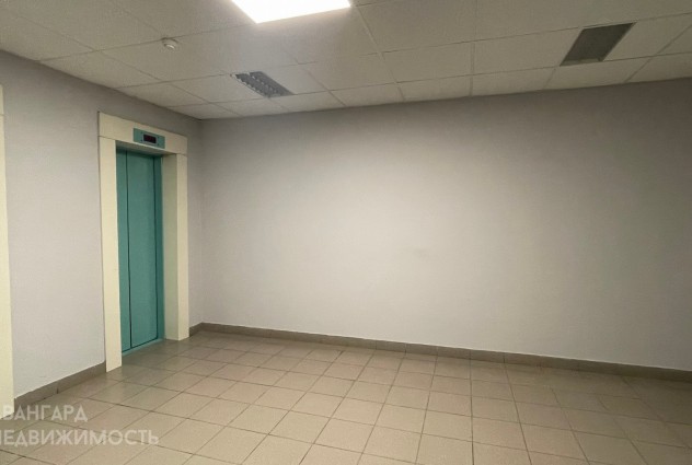 Фото Просторный офис на 15-м этаже бизнес-центра на Мележа — 13