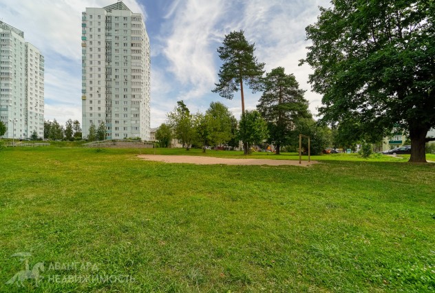Фото Продается 1-комнатная квартира по Героев 120 дивизии. — 3