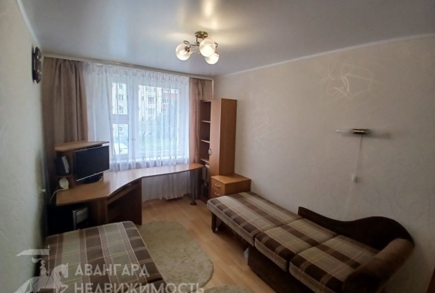 Фото Просторная трехкомнатная  квартира на ул.Сумченко 83 — 11
