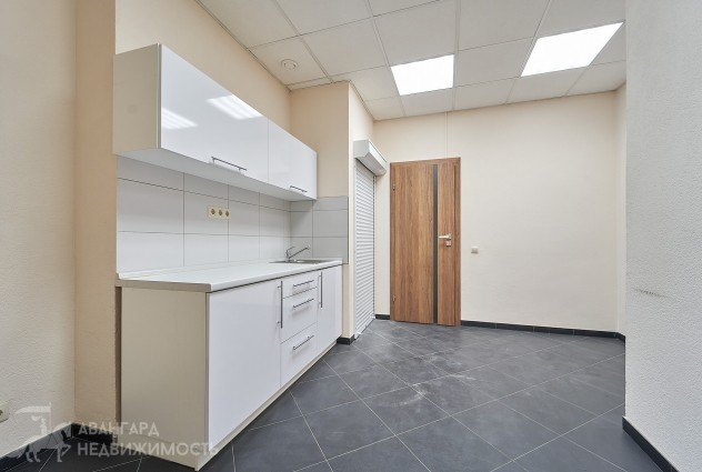 Фото Аренда офиса 174.9 м² возле метро Немига — 19