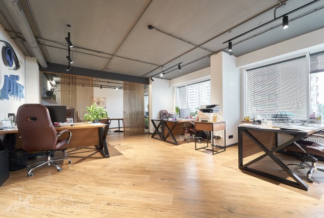 Фото Продажа офиса 190,1 м.кв. в новом ЖК «Триумф» — 1