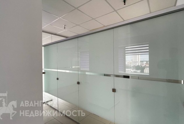 Фото Отличный офис класса «A» в центре города с шикарным видом! — 11