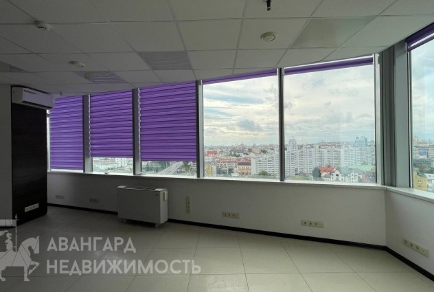 Фото Отличный офис класса «A» в центре города с шикарным видом! — 17