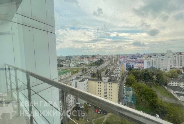 Фото Отличный офис класса «A» в центре города с шикарным видом! — 25