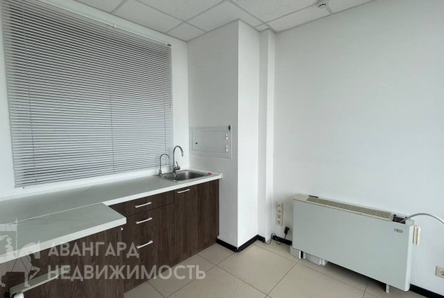 Фото Отличный офис класса «A» в центре города с шикарным видом! — 27