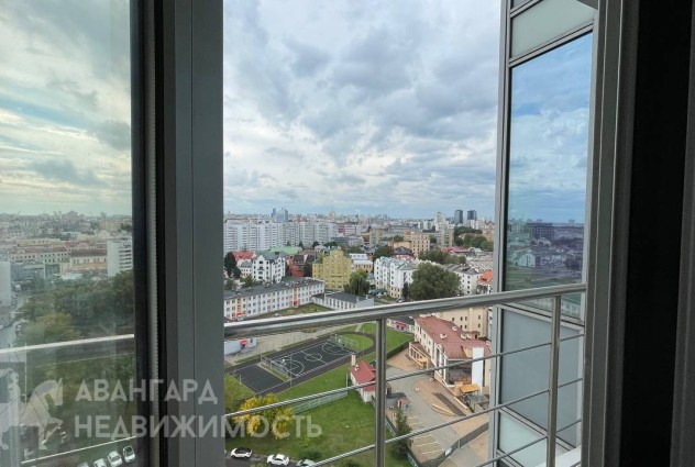Фото Отличный офис класса «A» в центре города с шикарным видом! — 31