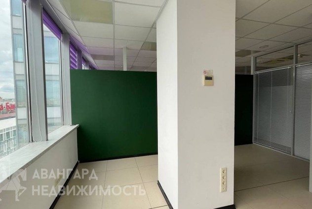 Фото Отличный офис класса «A» в центре города с шикарным видом! — 53