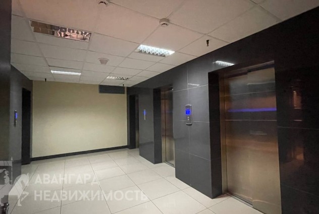 Фото Отличный офис класса «A» в центре города с шикарным видом! — 57