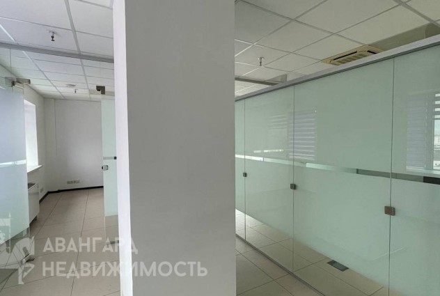 Фото Отличный офис класса «A» в центре города с шикарным видом! — 61