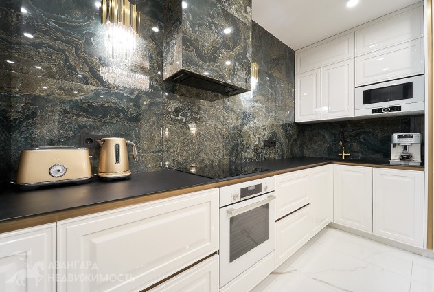 Фото Видовая трёхкомнатная квартира (71,6м2). Центр, м. Аэродромная — 9