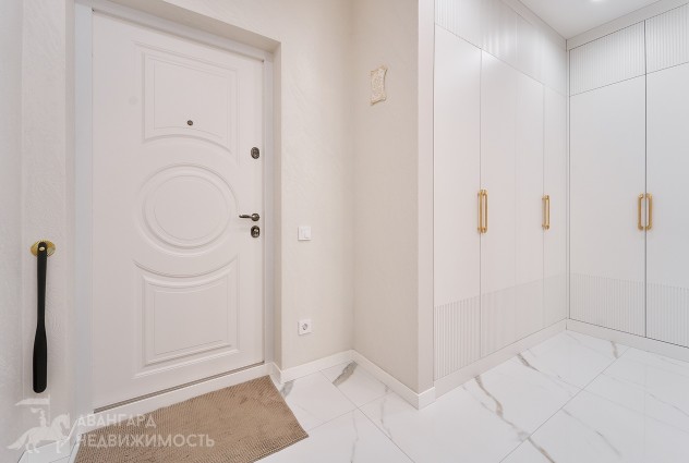 Фото Видовая трёхкомнатная квартира (71,6м2). Центр, м. Аэродромная — 49