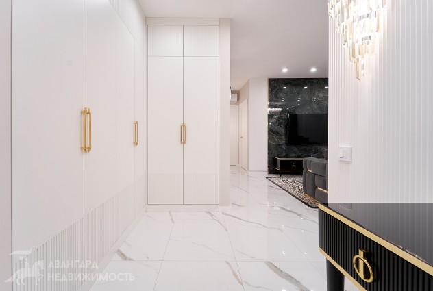 Фото Видовая трёхкомнатная квартира (71,6м2). Центр, м. Аэродромная — 53